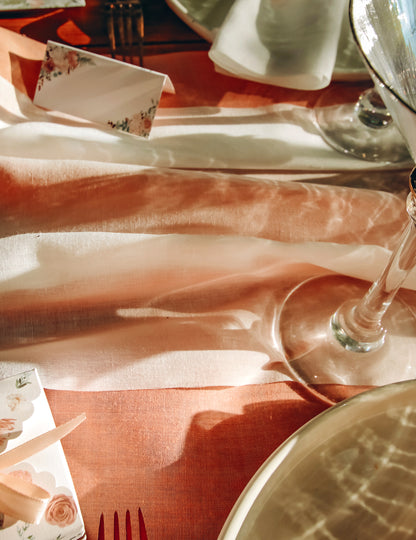 Caminho de mesa de musselina rosa 48 cm x 5 m para casamento e batizado