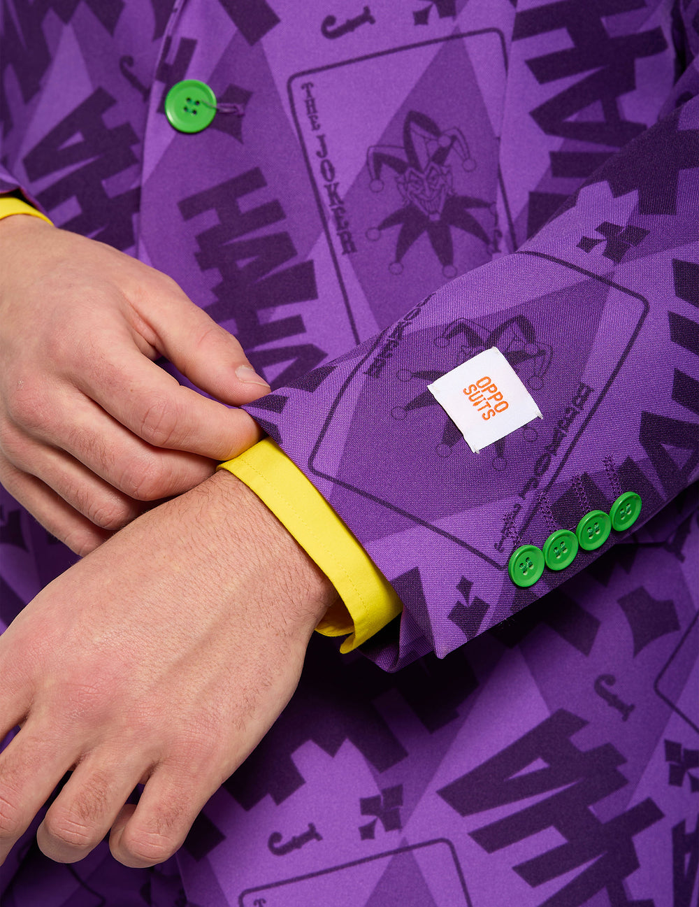 Détail des boutons verts de la manche du costume Mr. Joker™ pour homme