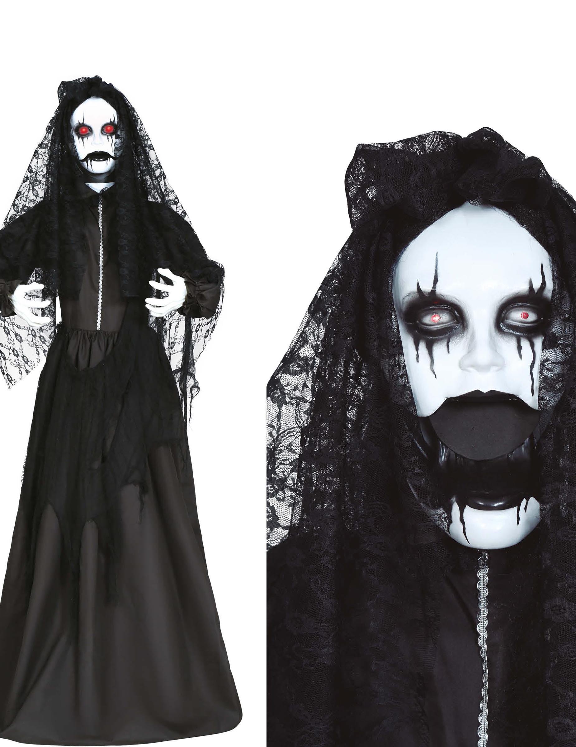 Vue d'ensemble et gros plan du visage de la décoration poupée animée de mariée pour Halloween