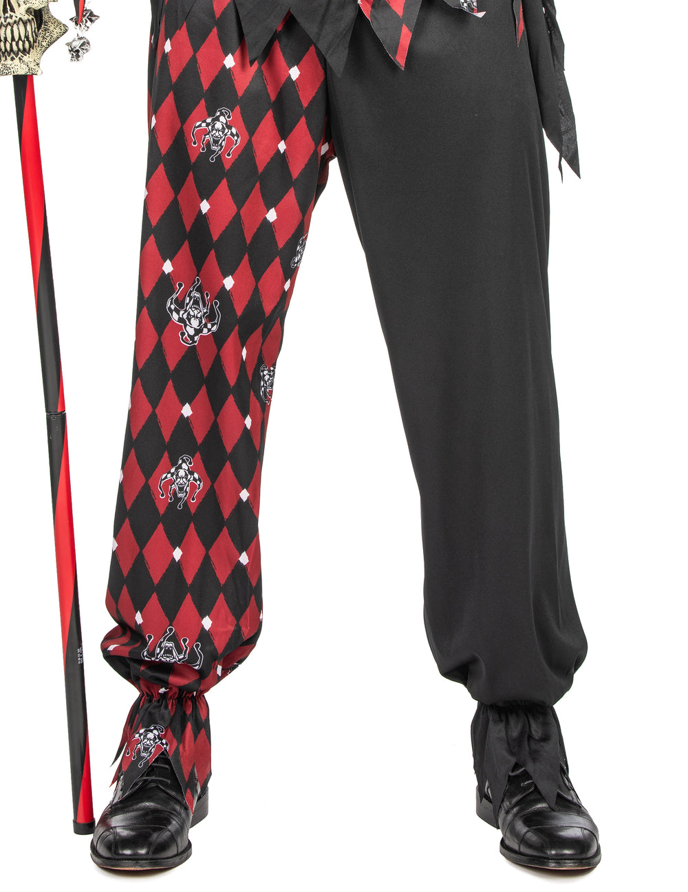 Détail du pantalon bicolore du déguisement Arlequin du mal luxe pour homme