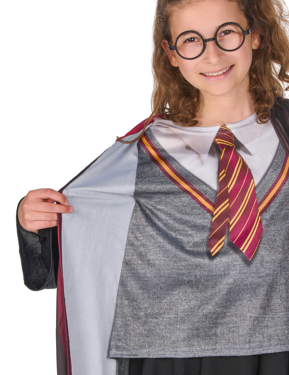 Détail de la cravate et du haut imprimés du déguisement avec accessoires Harry Potter™