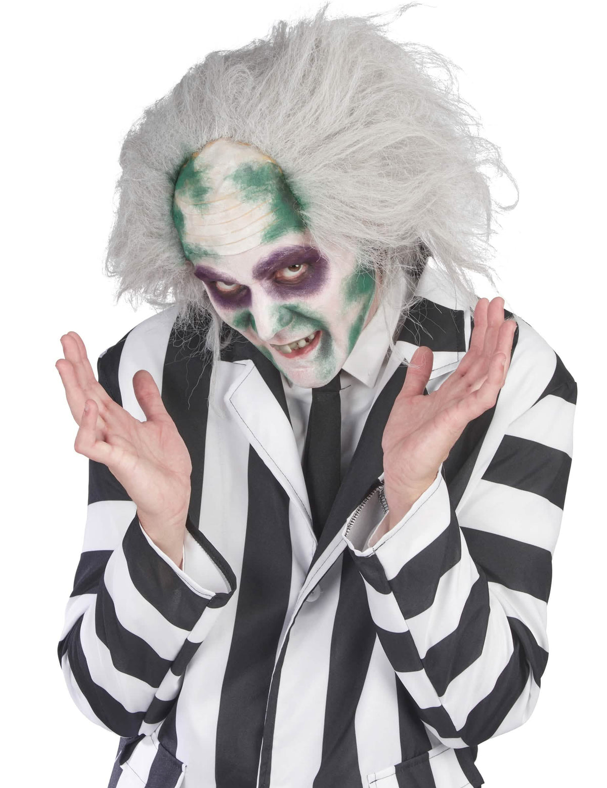 Grande plano na maquilhagem e na peruca do fato Beetlejuice™ para homem