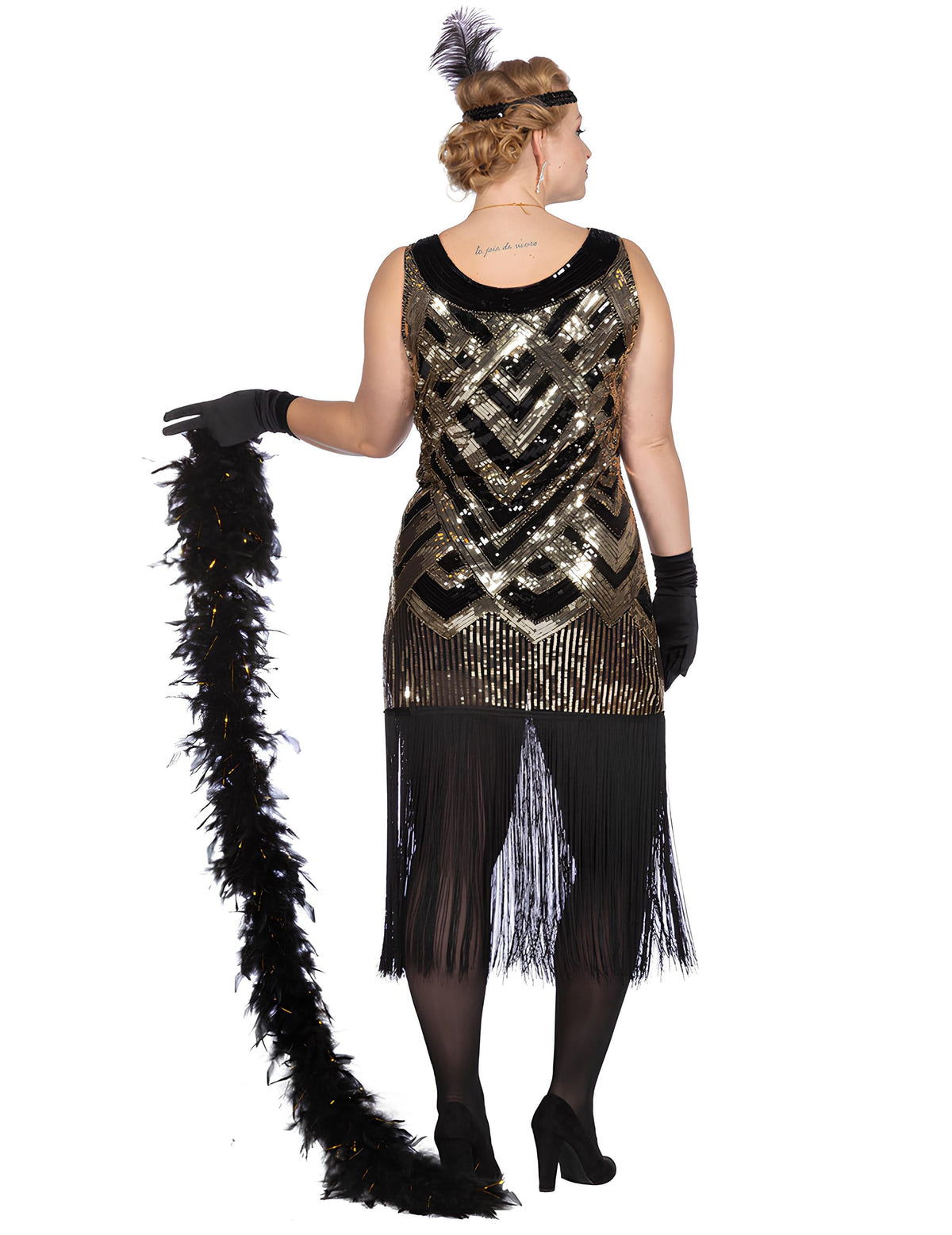 Vue de dos avec boa du déguisement Charleston pour femme noir et doré à sequins luxe