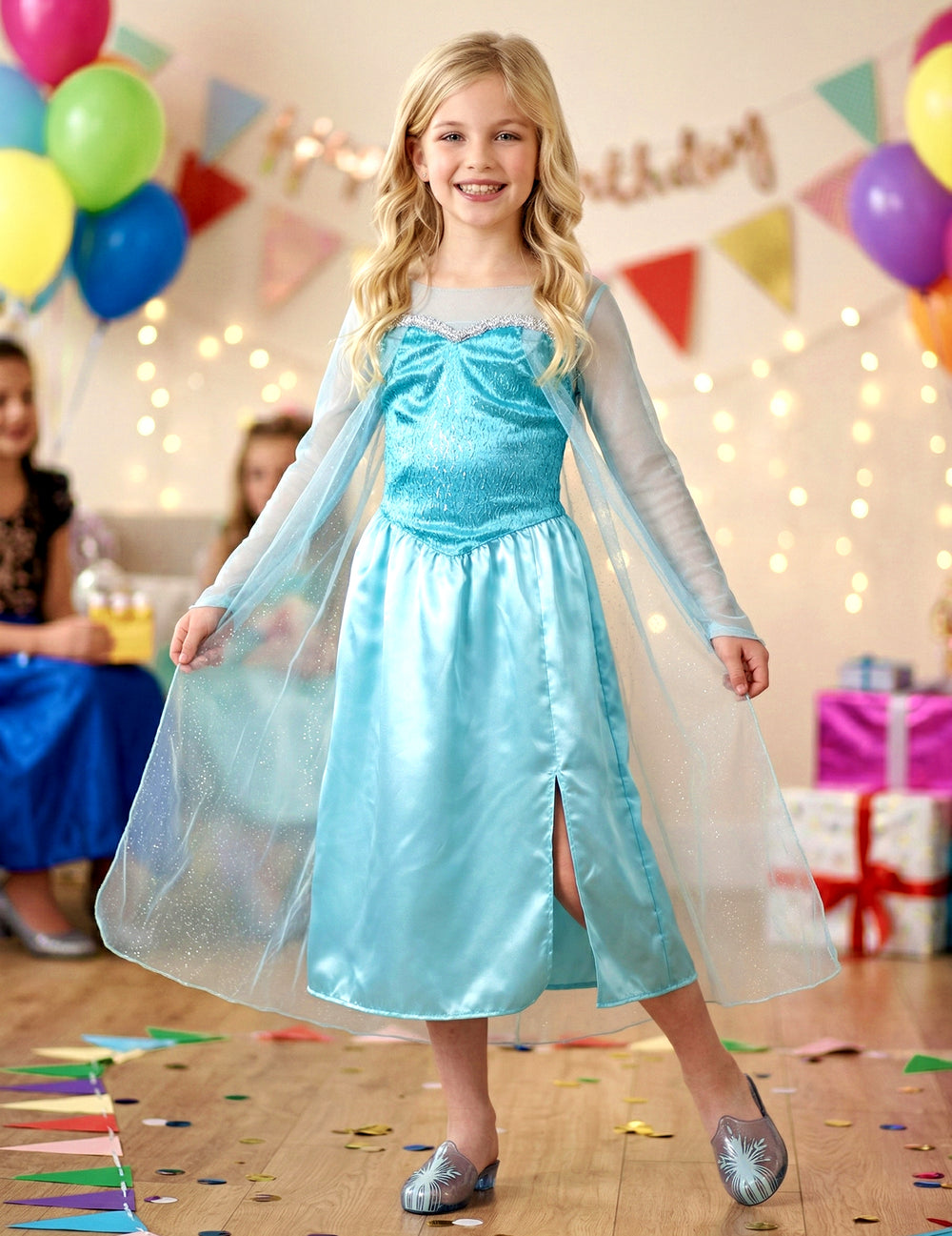 Mise en situation du déguisement classique Elsa la reine des neiges pour fille