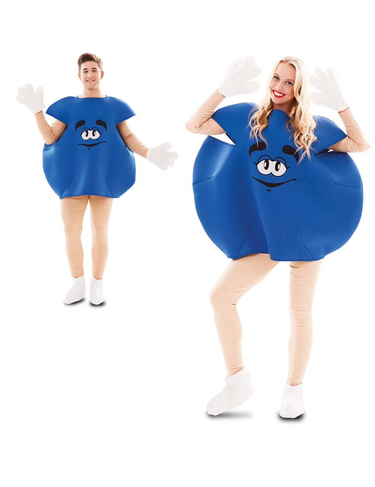 Vista geral do homem e da mulher do fato de doce para adulto azul
