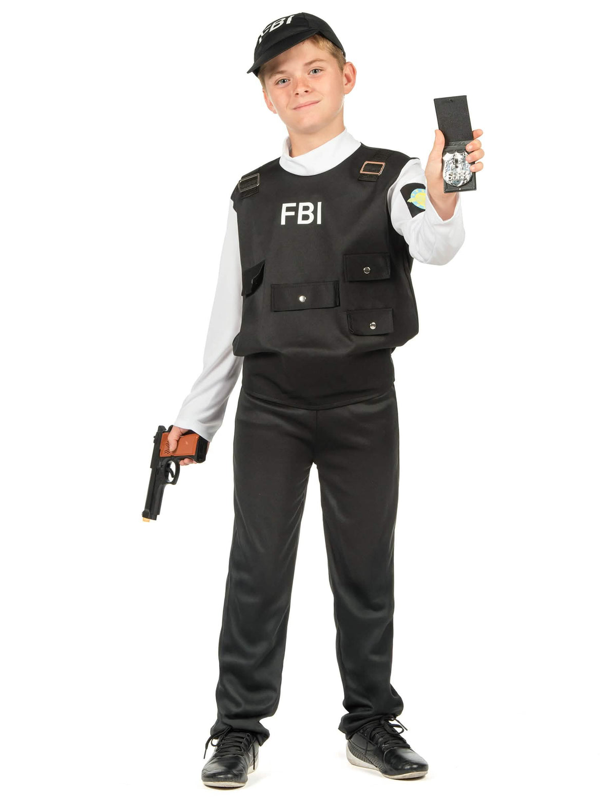Vista frontal com distintivo e pistola do disfarce FBI para criança