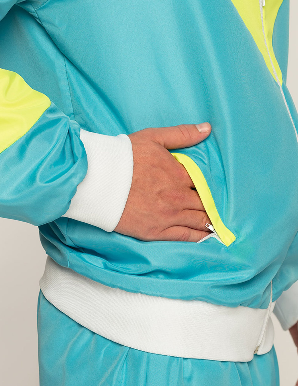 Disfarce de jogging retro azul néon para homem