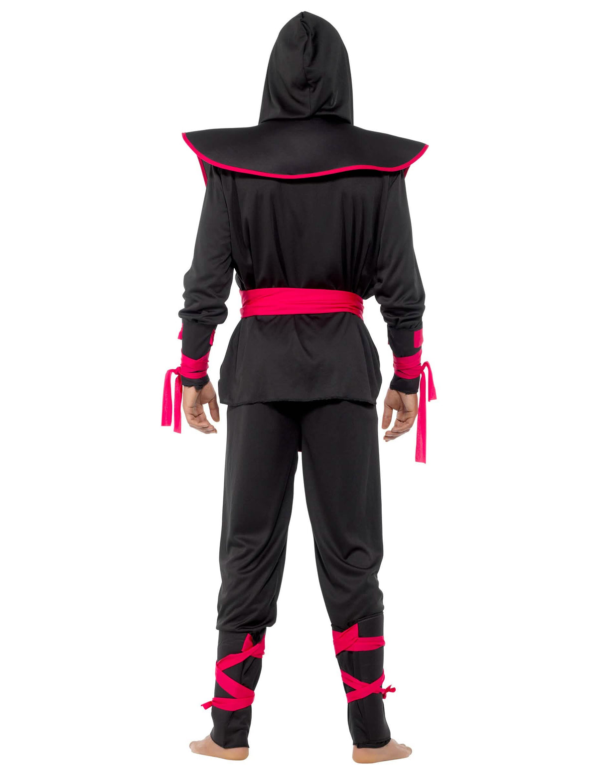 Vista traseira do disfarce ninja para homem
