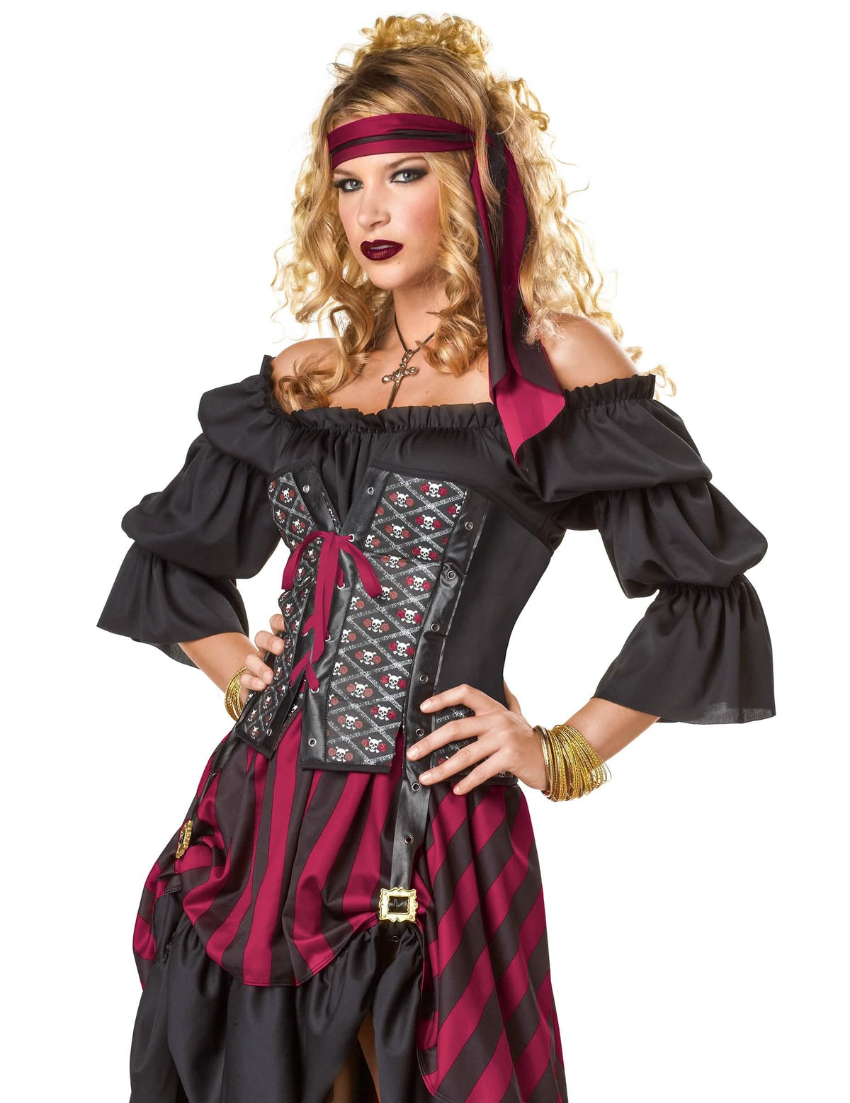 Grande plano do busto da fantasia de pirata luxo para mulher