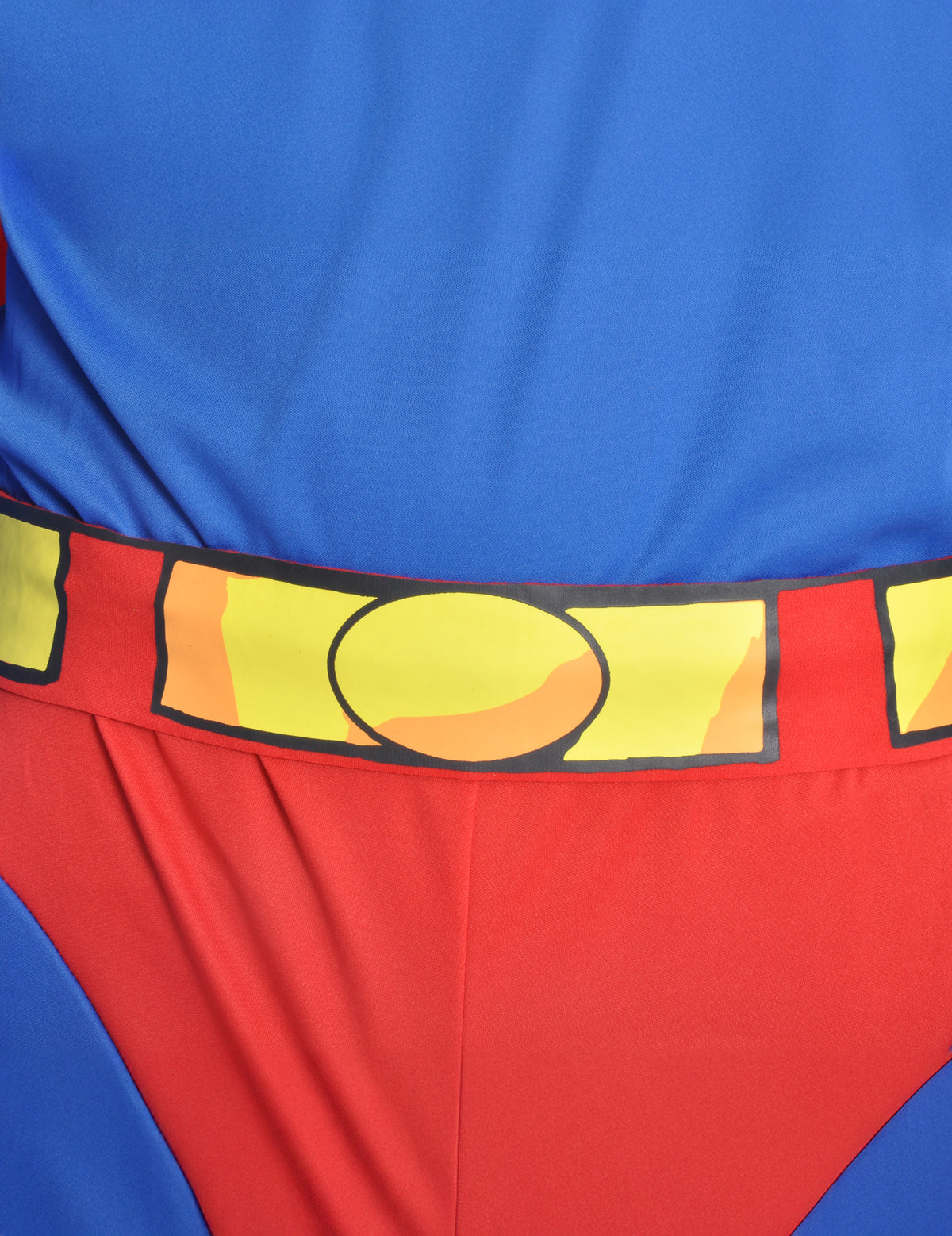 Détail de la ceinture du déguisement de Superman DC Comics™