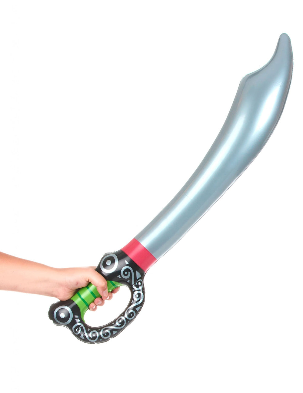 Vue de profil de l'épée gonflable de pirate tenue à la main