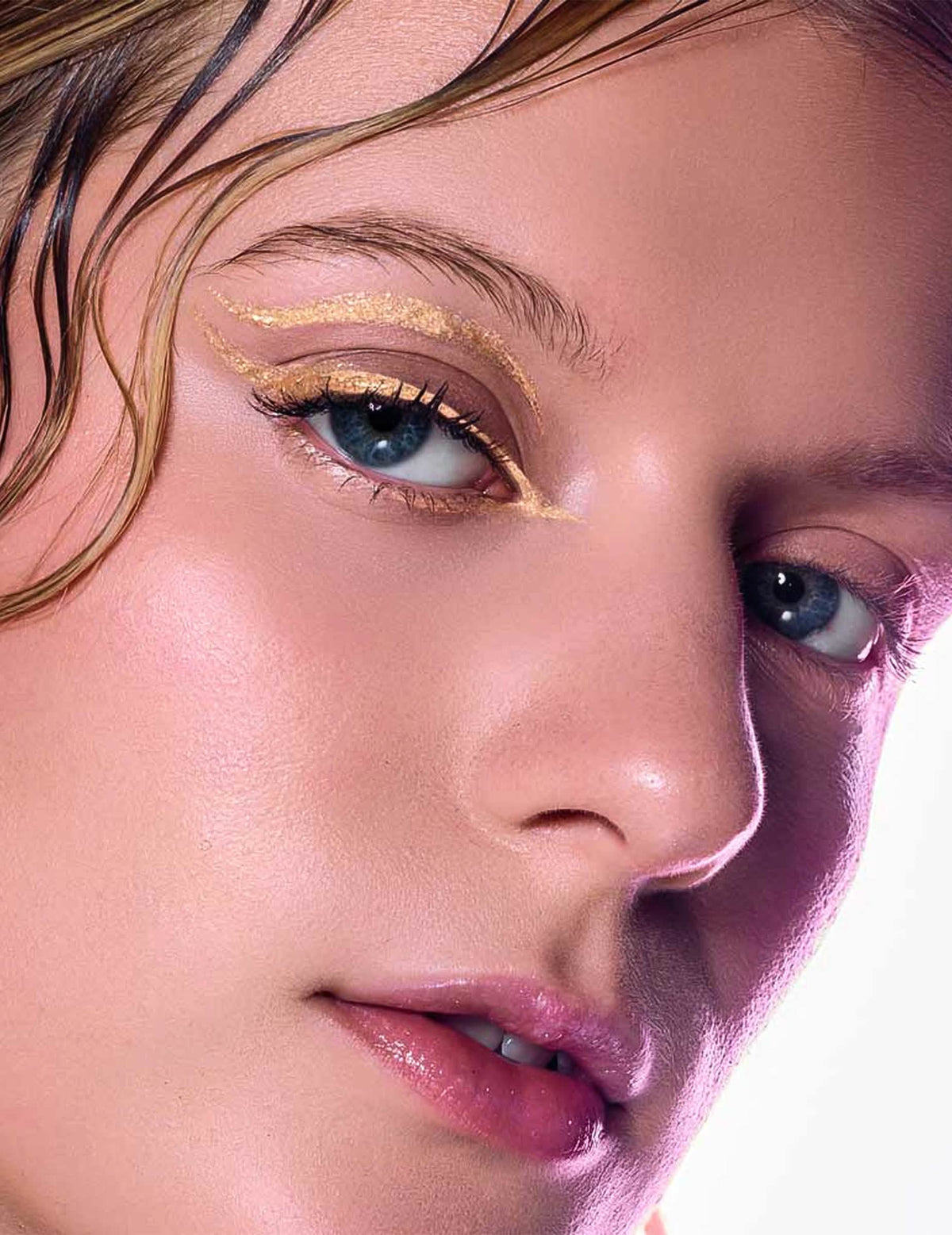 Eyeliner com glitter ouro metálico Si si la paillette™