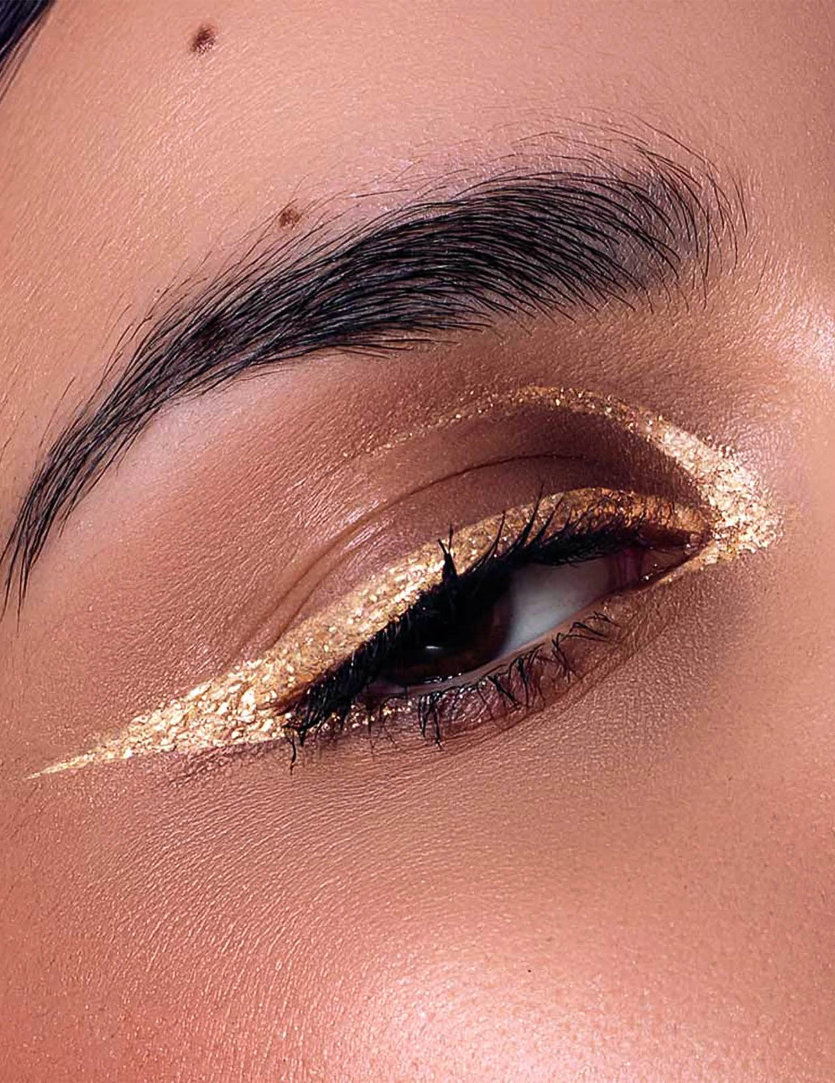 Eyeliner com glitter ouro metálico Si si la paillette™