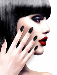 Vernizes e unhas postiças