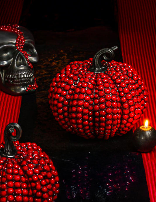 Grande abóbora decorativa em resina com pérolas vermelho sangue 24 x 22 x 21 cm