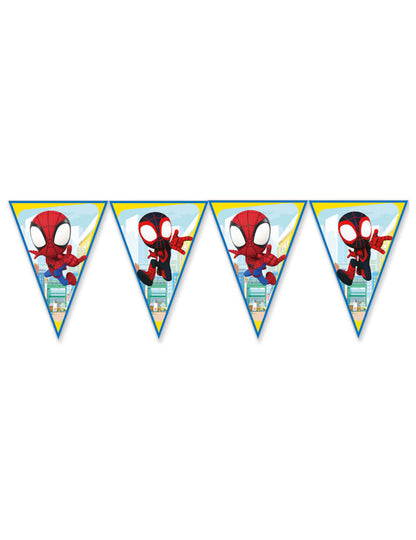 Gros plan sur les fanions de la guirlande à fanions Spidey et ses amis
