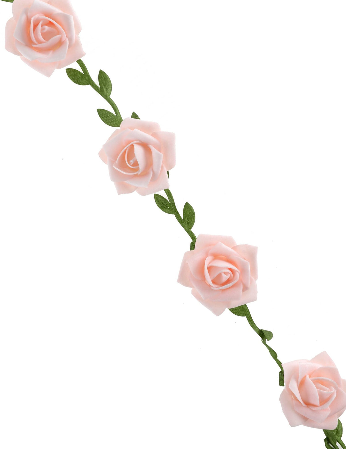 Guirlande de roses décoration mariage rose pêche avec feuilles vertes