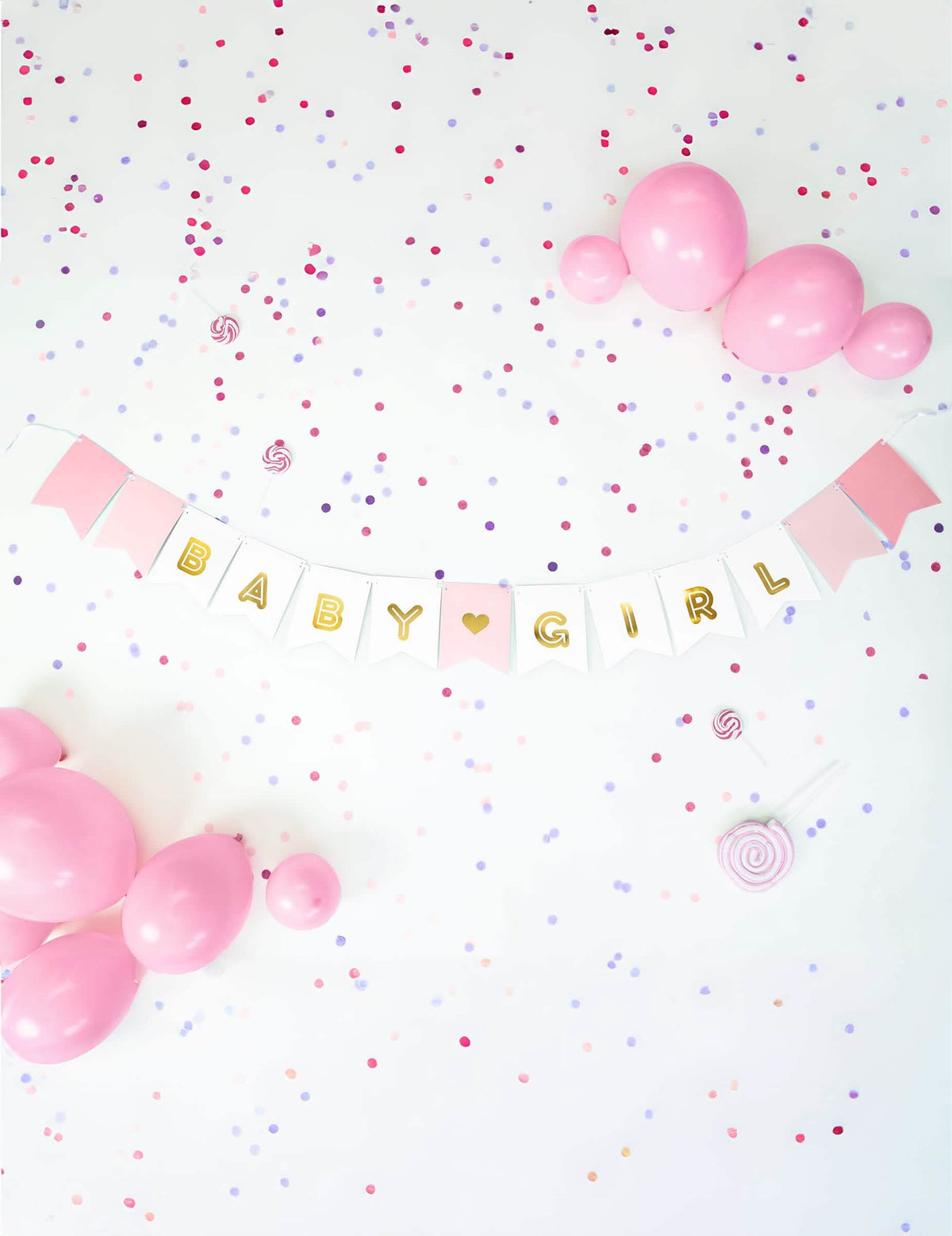 Encenação com balões e confettis da grinalda em cartão baby girl para baby shower
