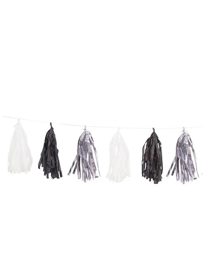 Guirlande tassel 15 pompons pour décoration de fête argent noir et blanc