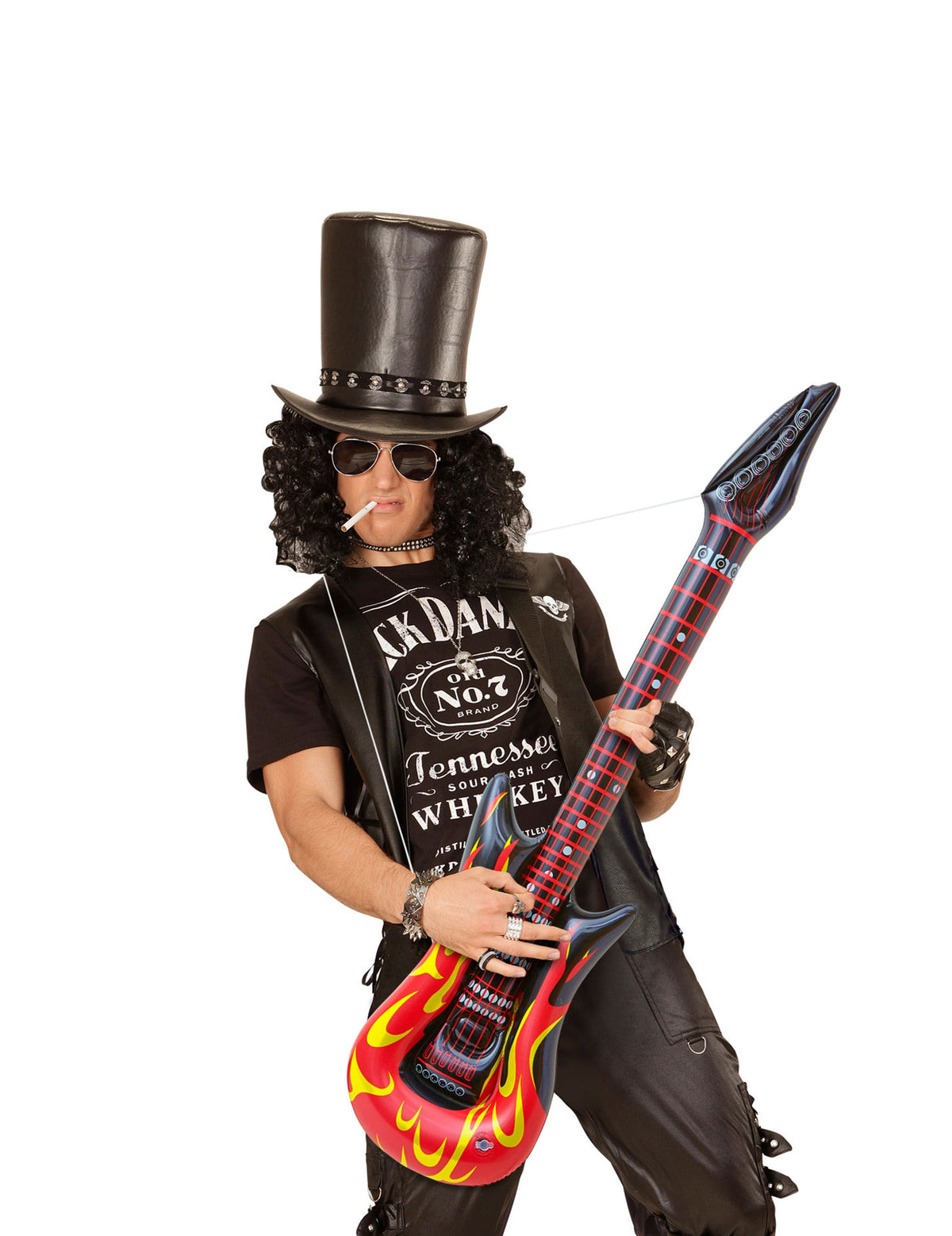 Prise en main par un adulte de la guitare gonflable rock en flammes