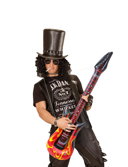 Prise en main par un adulte de la guitare gonflable rock en flammes