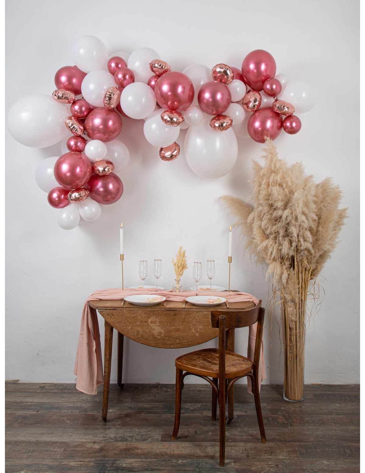 Kit arche de 70 ballons rose gold pour décoration blanc et rose gold