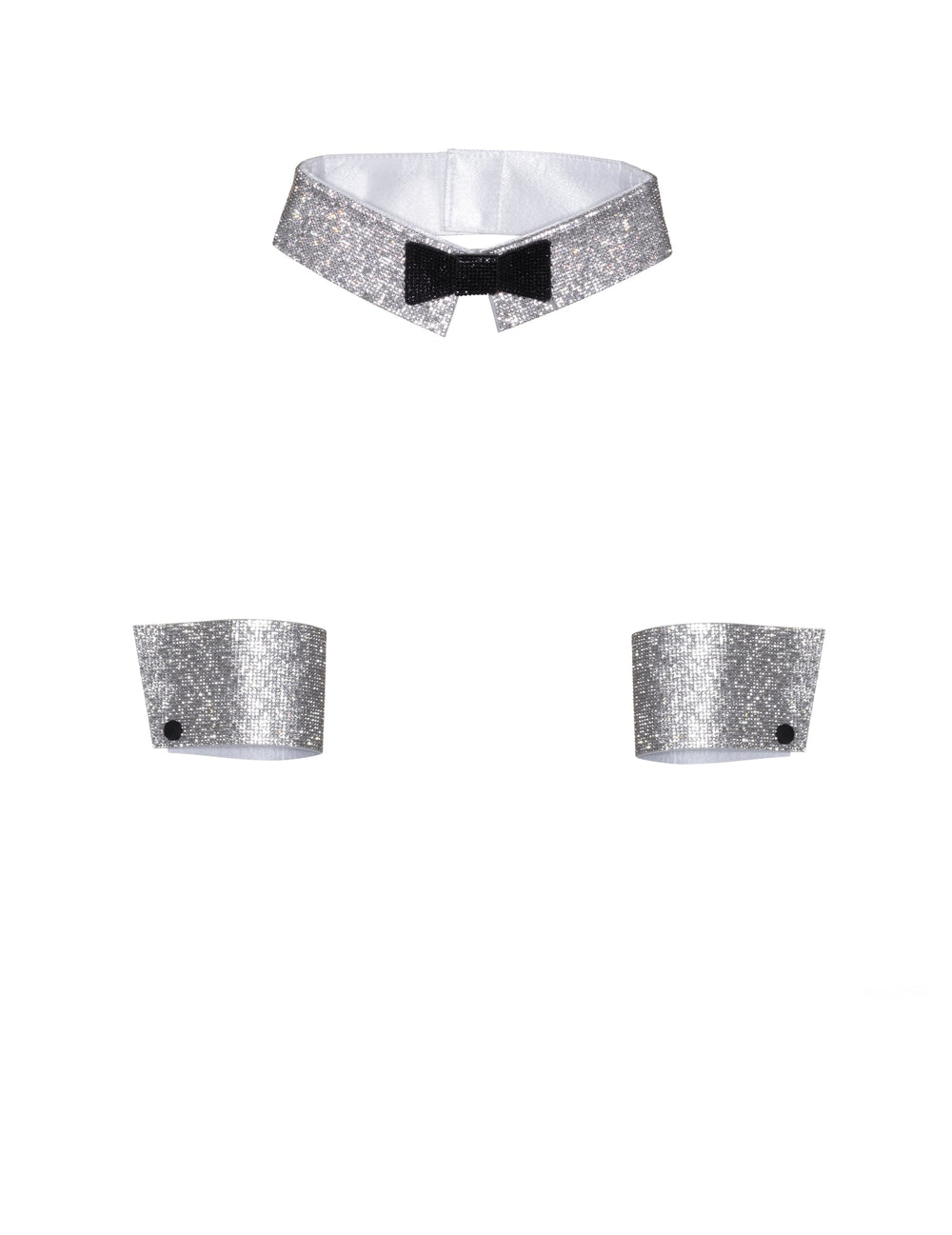 Détail du col et des poignets du kit col et manchettes à strass deluxe