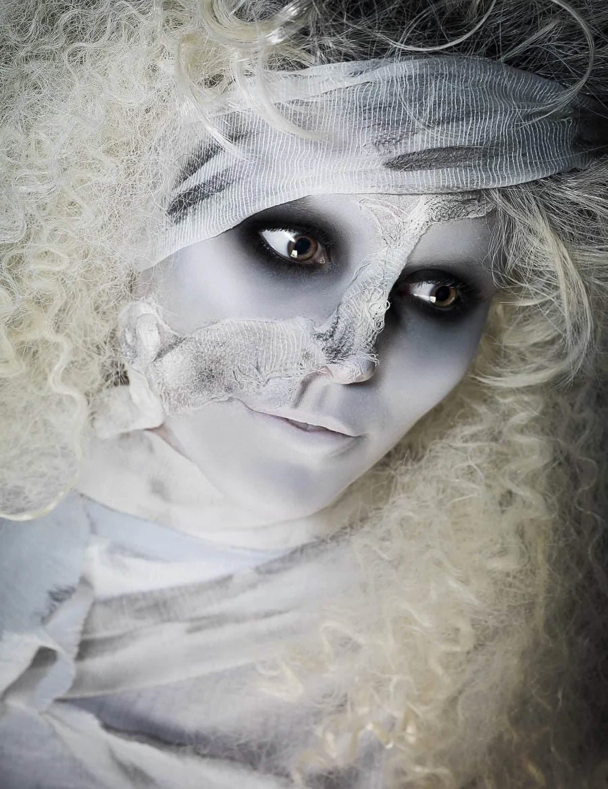 Kit de maquilhagem múmia para adulto branco e cinzento com bandagens halloween