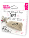 Kit porte-clef à réaliser maître maîtresse pour enfant en tissu beige