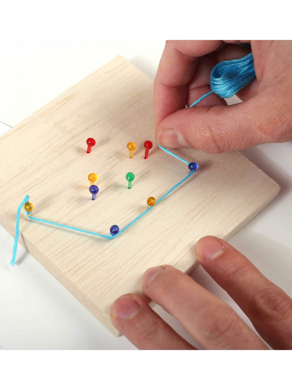 Kit de string art tema mar para júnior com fio azul