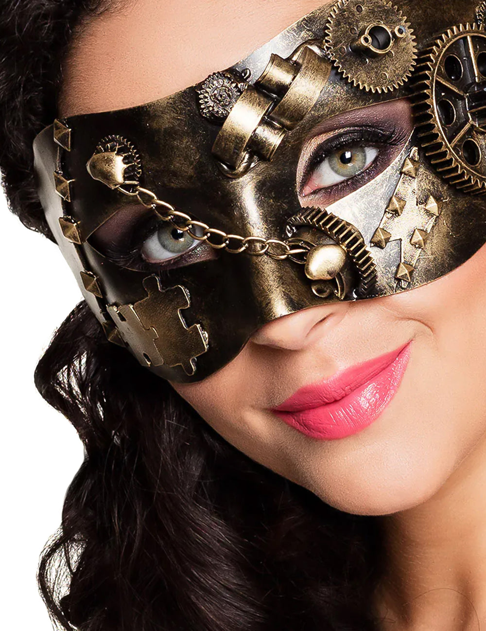 Gros plan sur les rouages et la chaîne du loup steampunk