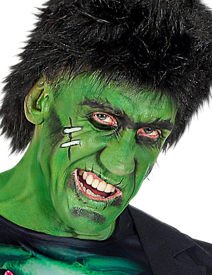 Gros plan sur le rendu du maquillage de monstre