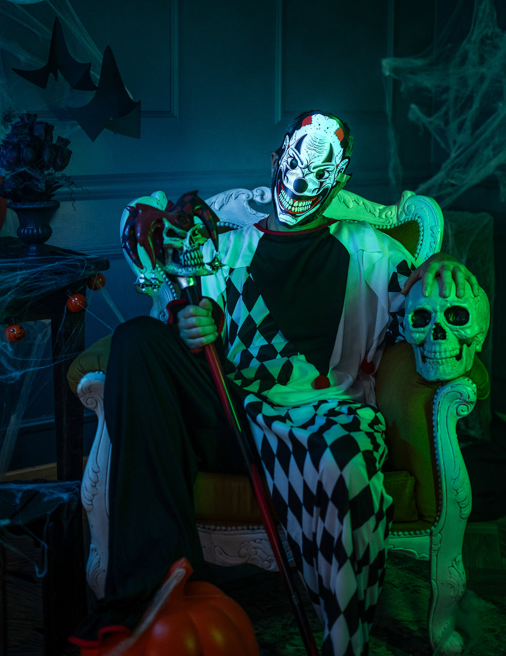 Mise en situation du masque joker lumineux pour adulte