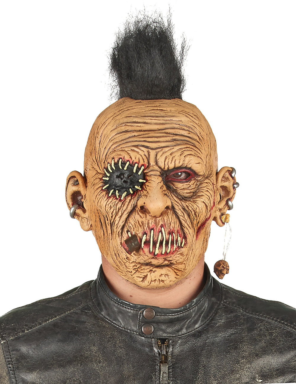 Détail de la bouche cousue et des piercings du masque latex punk à crête