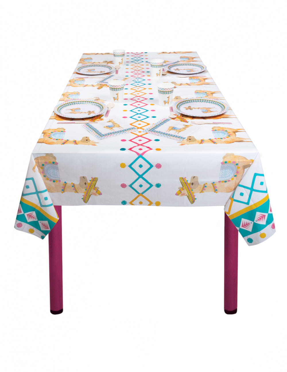 Mise en situation sur une table de la nappe en plastique lama