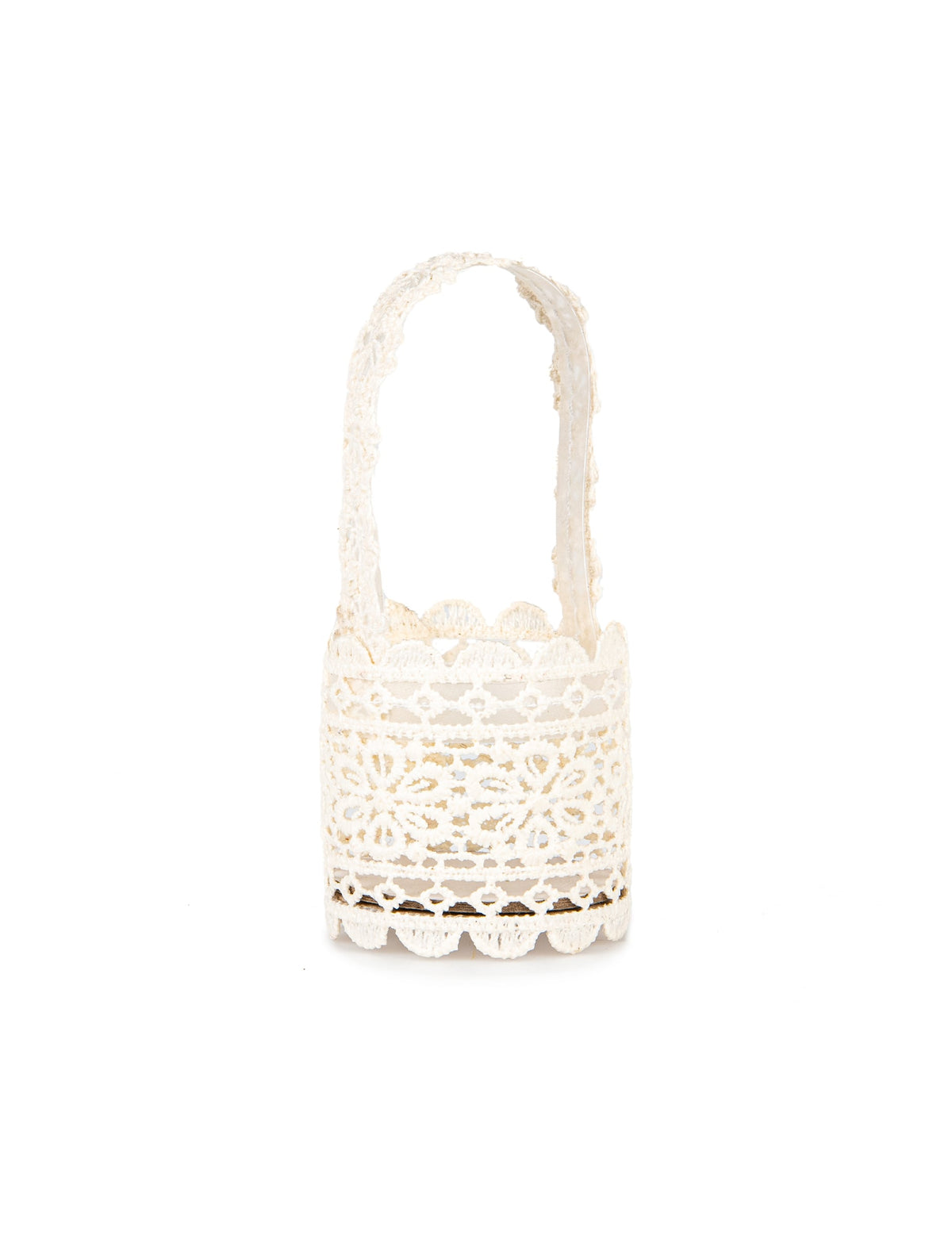 Vue de face du panier dentelle pour mariage
