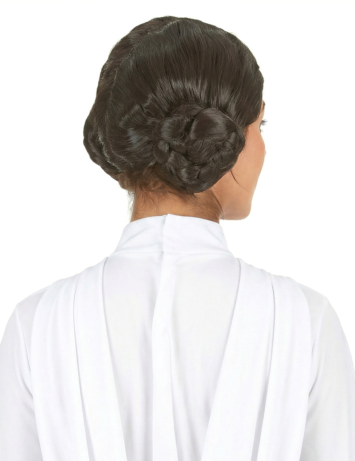 Détail du chignon tressé de la perruque avec chignon pour femme noire