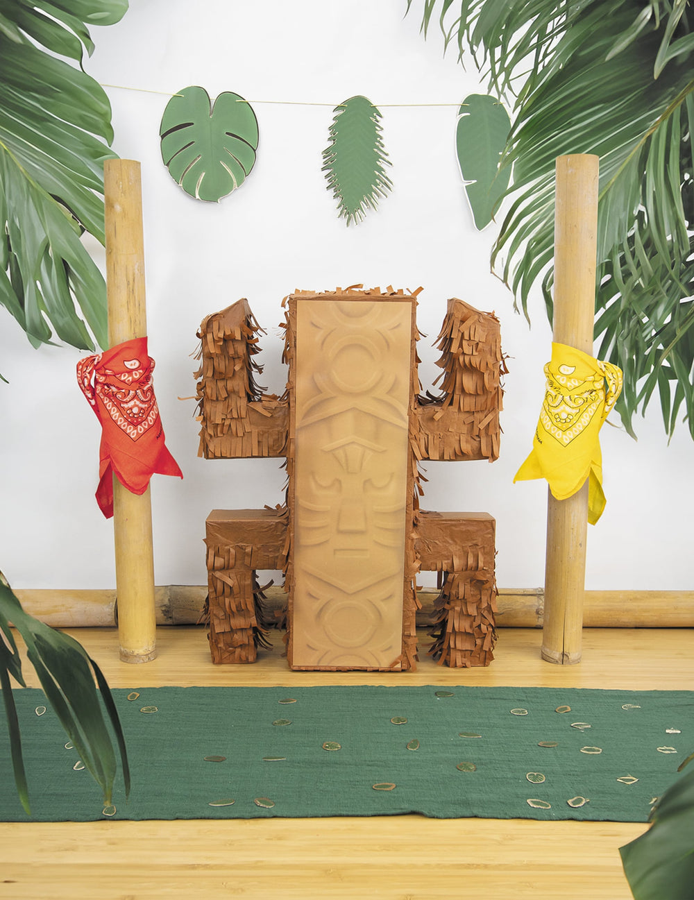 Mise en scène de la pinata totem aventurier