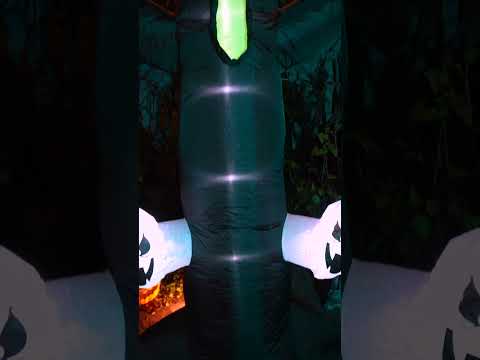 Décoration Gonflable Arbre Maléfique Noir 270 cm