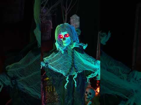 Décoration Animée Ghoul Hantée Suspendue 80 cm