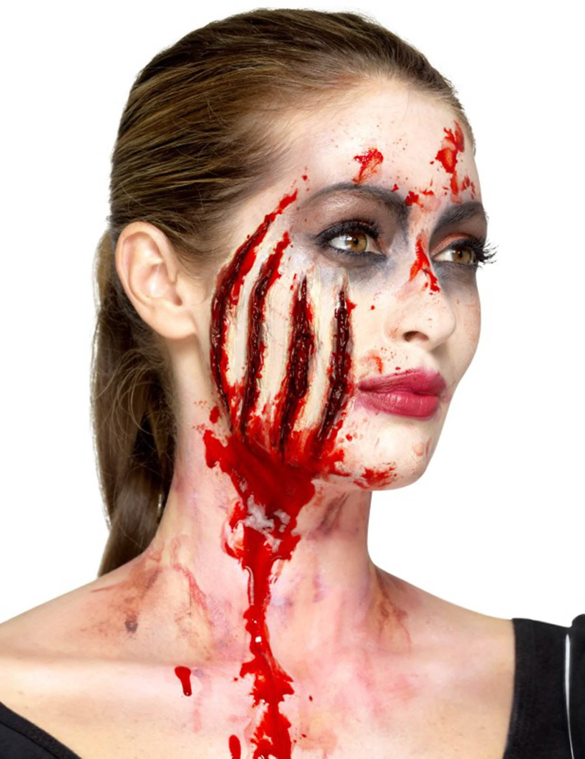 Vista em três quartos da prótese de látex com cortes halloween