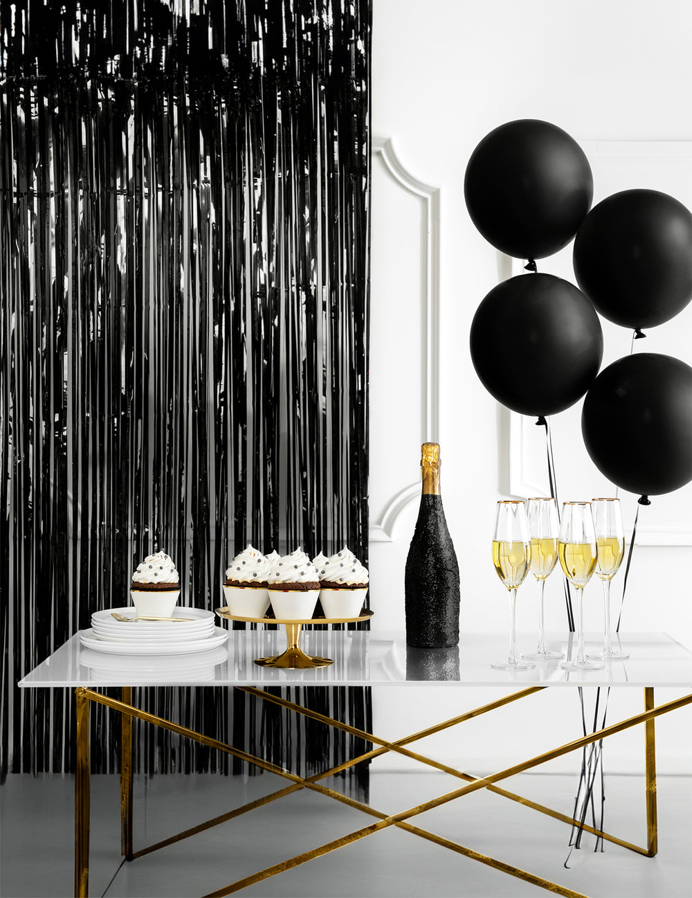 Mise en situation du rideau scintillant noir pour décoration de fête