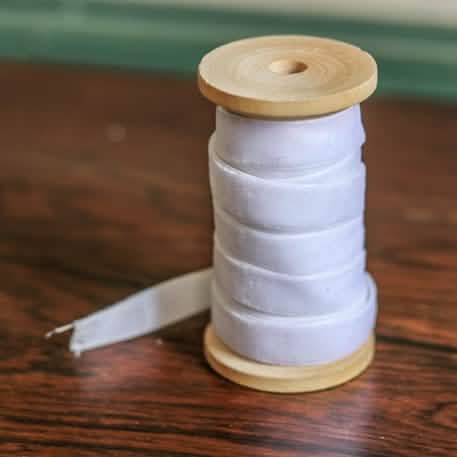 Fita de veludo para decoração branco