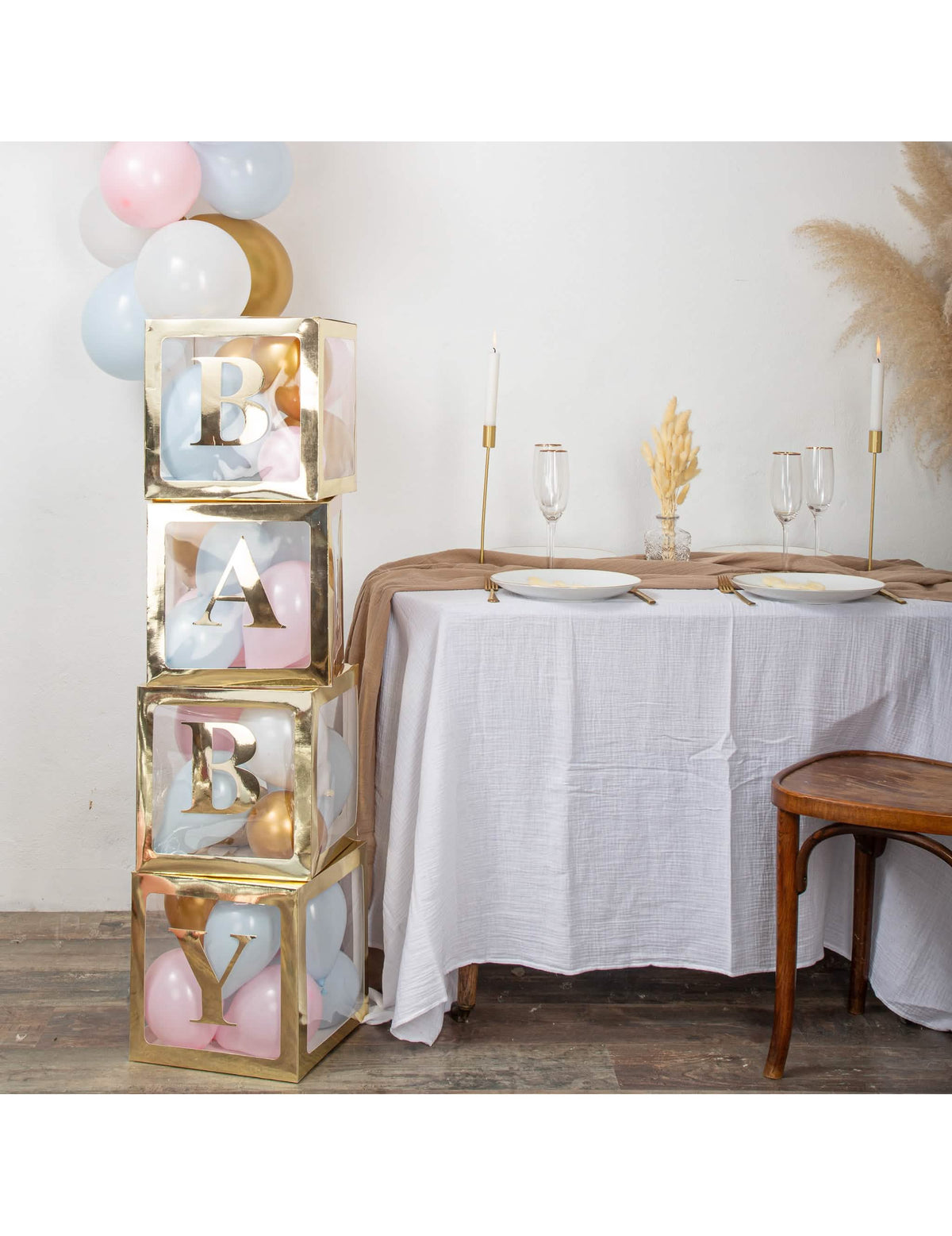 Decoração de festa com autocolantes baby para baby shower dourados