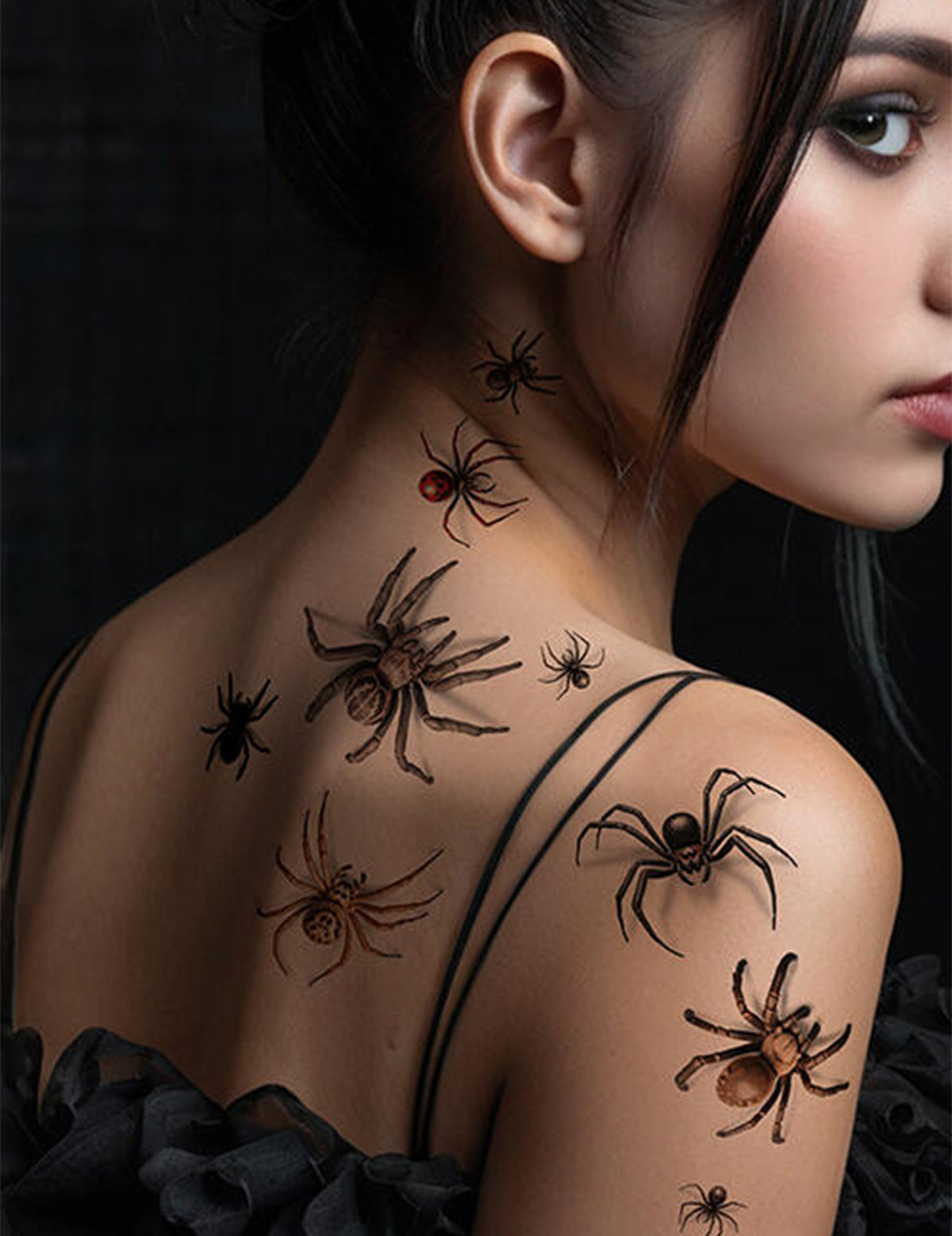 Tatuagens realistas de aranhas para adultos