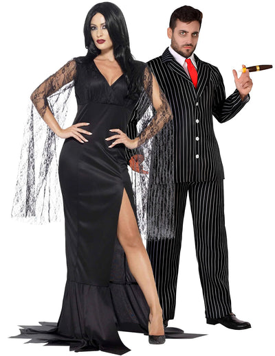 Fato macabro para casal, homem e mulher