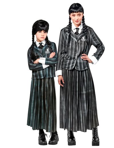 Disfarce de casal de uniforme escolar Wednesday Addams™ para crianças e adultos.