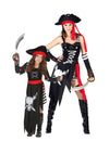 Disfarce de casal pirata para mãe e filha