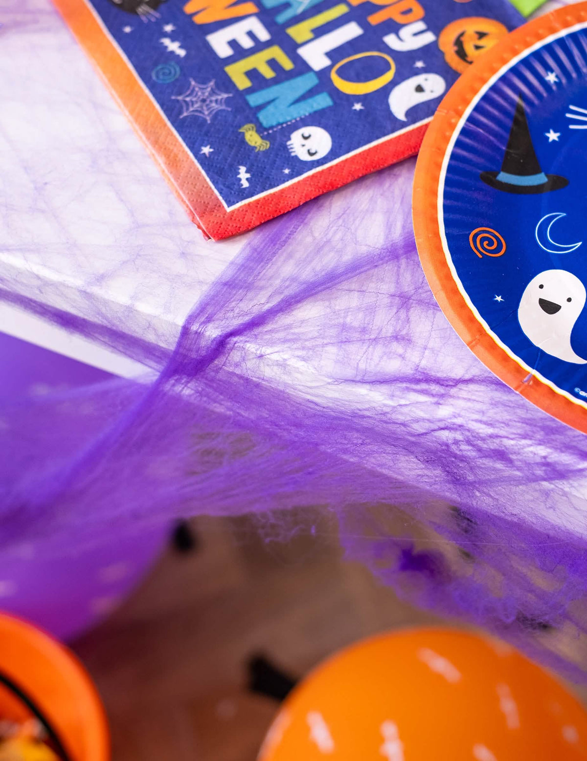 Detalhe da textura esticada da teia de aranha halloween para decoração