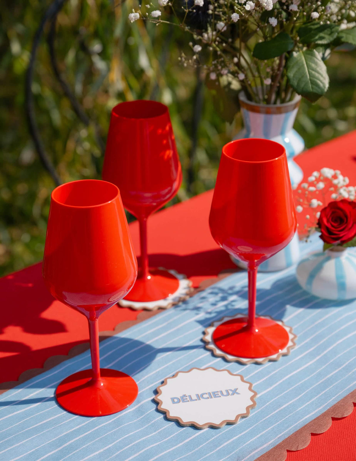 Taça de vinho com pé vermelha 47 cl
